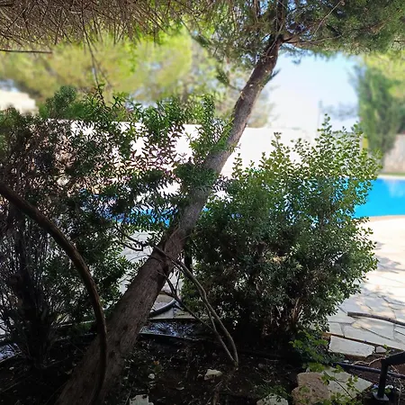 Stone Garden Oasis Villa *