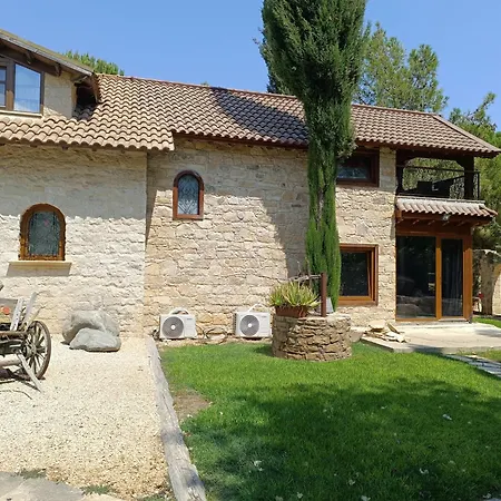Villa One Bedroom Semi-detached Stone-built With Beautiful Gardens And Pool