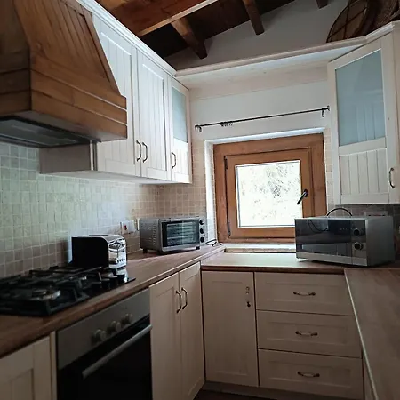 Willa Stone Garden Oasis *