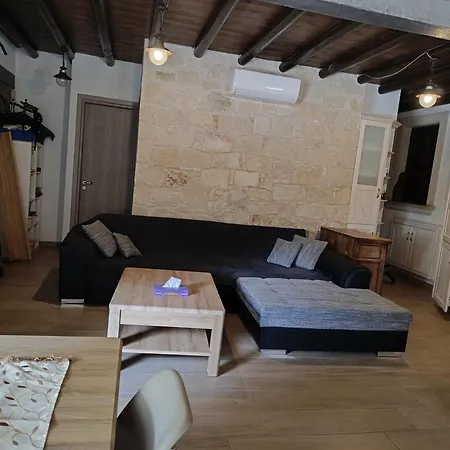 Stone Garden Oasis * Λεμεσός
