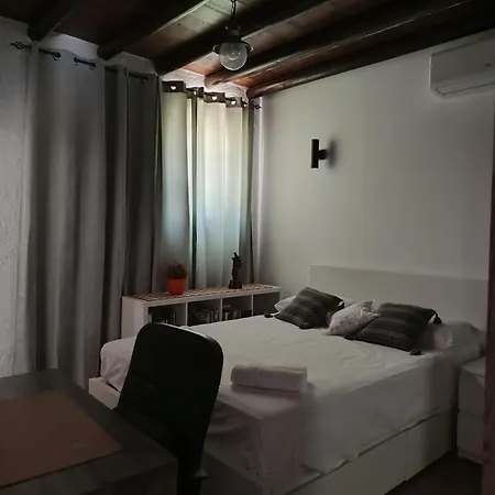 Stone Garden Oasis וילה