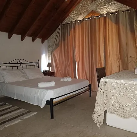 Stone Garden Oasis *