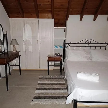 Stone Garden Oasis *