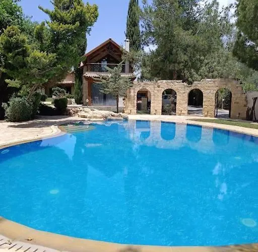 Stone Garden Oasis * Lemesos