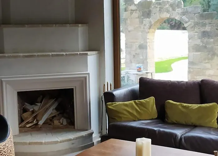 Vila Stone Garden Oasis