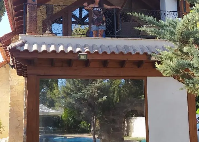 Vila Stone Garden Oasis *