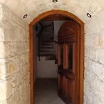 וילה Stone Garden Oasis *