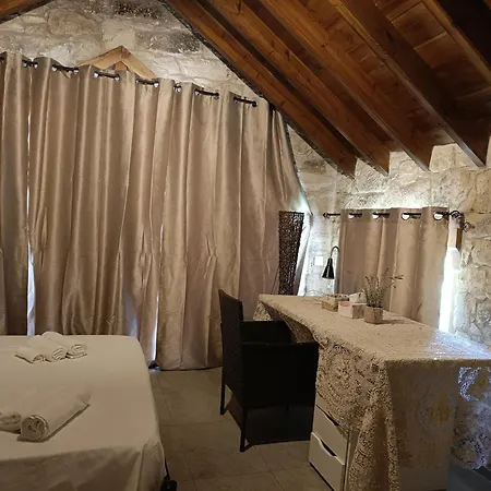 Stone Garden Oasis Villa *